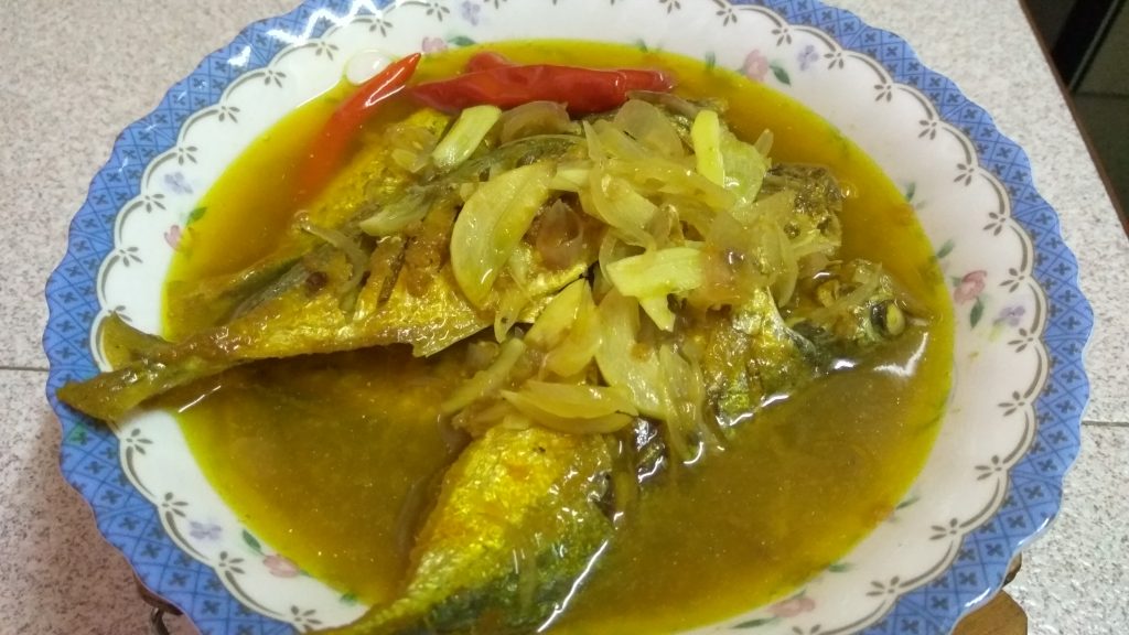 Ikan Selar Kuning Masak Asam – Chef@home